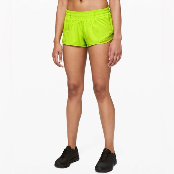 Lululemon Hotty Hot Short II 4 - Picture 1 of 5